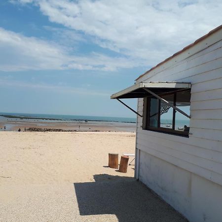 Maisonnette A Proximite Plage Et Port De St-Martin Saint-Martin-de-Ré Εξωτερικό φωτογραφία