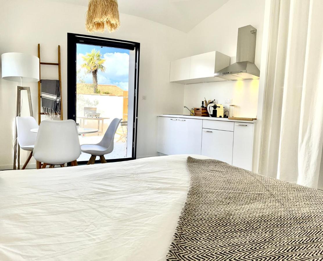 Maisonnette A Proximite Plage Et Port De St-Martin Saint-Martin-de-Ré Εξωτερικό φωτογραφία